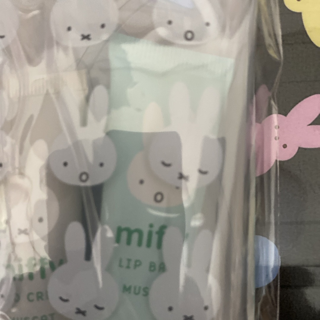 miffy コスメ/美容のボディケア(ハンドクリーム)の商品写真