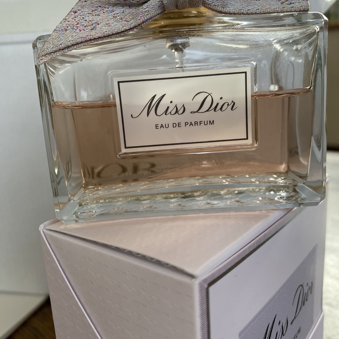 Christian Dior(クリスチャンディオール)のミスディオール　オードゥパルファン　100ml コスメ/美容の香水(香水(女性用))の商品写真