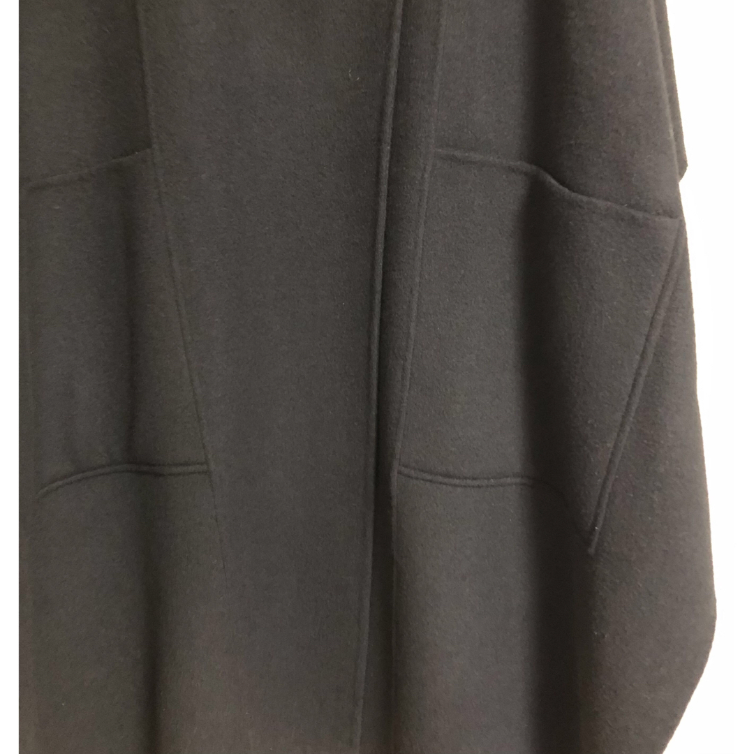 未使用美品✨CLOCHE クロッシェ ポンチョコート ブラック レディースのジャケット/アウター(ポンチョ)の商品写真