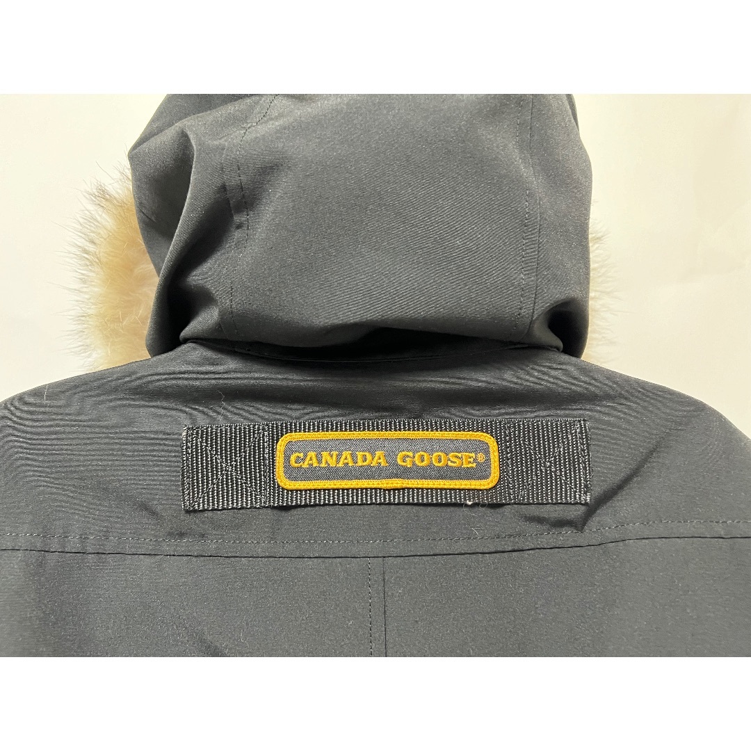 CANADA GOOSE(カナダグース)のCANADA GOOSE カナダグース ダウンジャケット BROOKFIELD PARKA ブルックフィールド パーカー メンズ ブラック サイズ：S フード ファー 2300JM R 美品 メンズのジャケット/アウター(ダウンジャケット)の商品写真