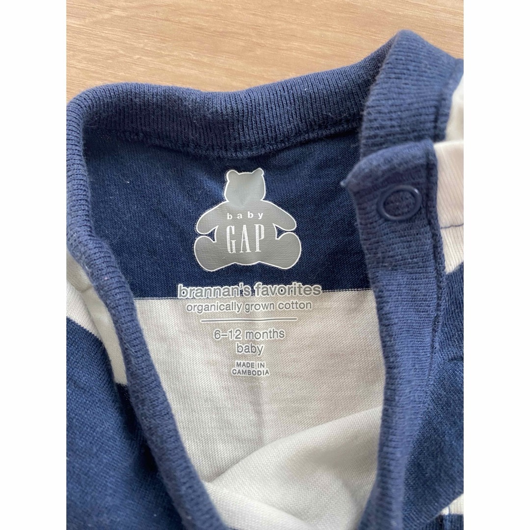 babyGAP(ベビーギャップ)の【お値下げ中】Baby GAP半袖ロンパース　6-12mouth キッズ/ベビー/マタニティのベビー服(~85cm)(ロンパース)の商品写真