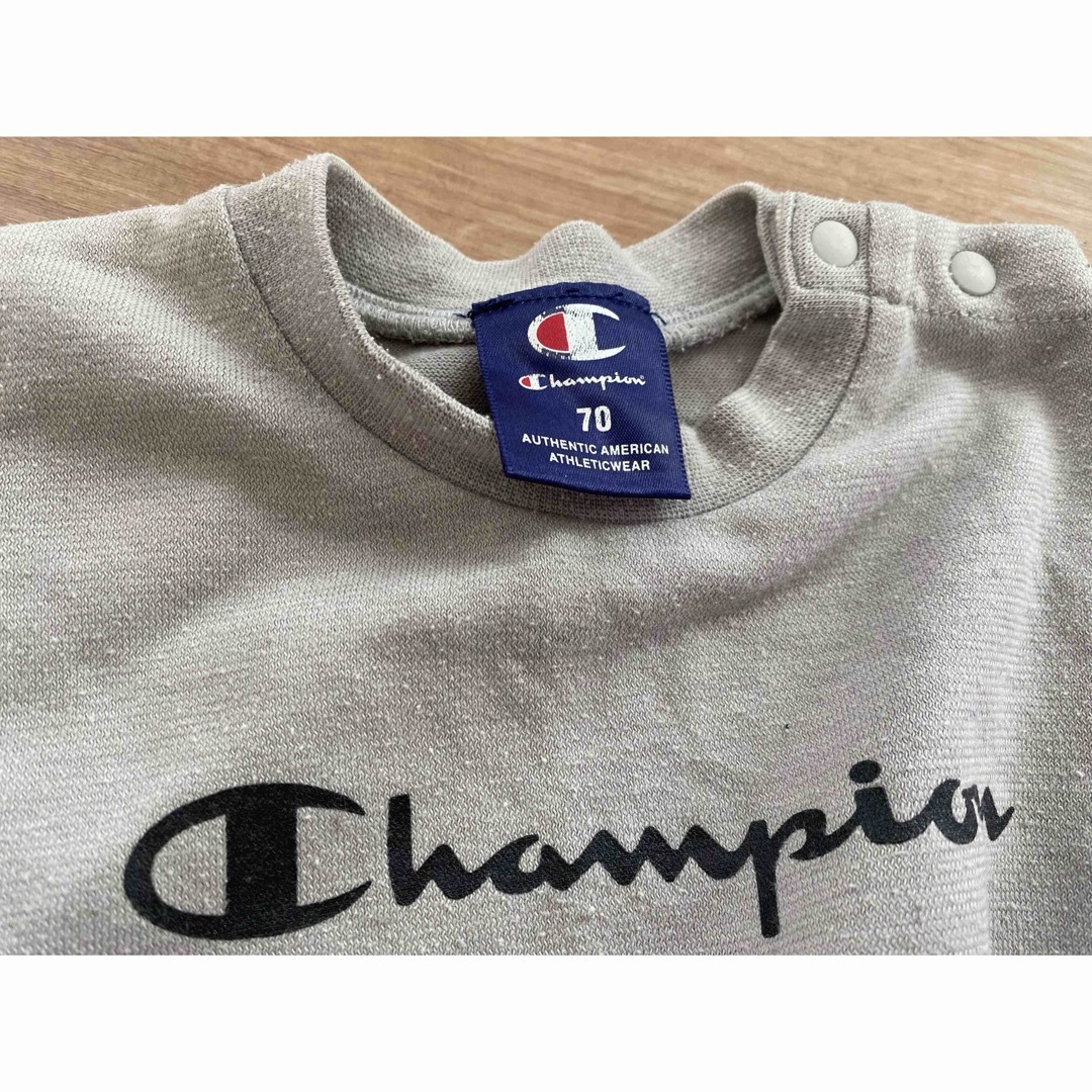 Champion(チャンピオン)の70サイズチャンピオン半袖ロンパース キッズ/ベビー/マタニティのベビー服(~85cm)(ロンパース)の商品写真