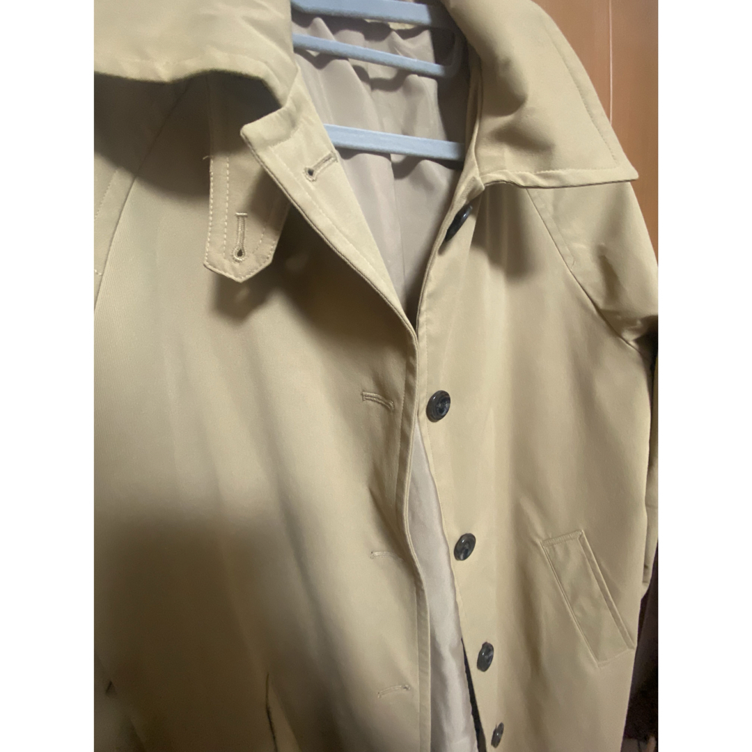 GU(ジーユー)のスプリングコート　ベージュ レディースのジャケット/アウター(スプリングコート)の商品写真