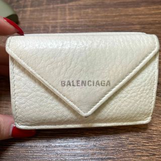 バレンシアガ(Balenciaga)のバレンシアガ　ミニ財布☺️ホワイト🤍(財布)