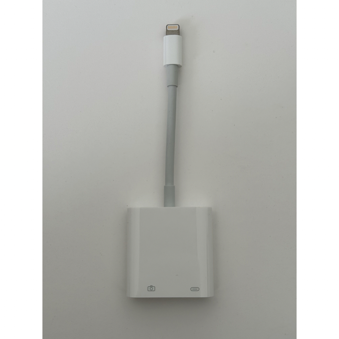 Apple(アップル)のApple Japan(同) Lightning-USB 3カメラアダプタ スマホ/家電/カメラのスマホアクセサリー(その他)の商品写真