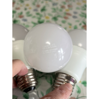 アイリスオーヤマ(アイリスオーヤマ)のアイリスオーヤマLED電球　E26  3個セット(蛍光灯/電球)