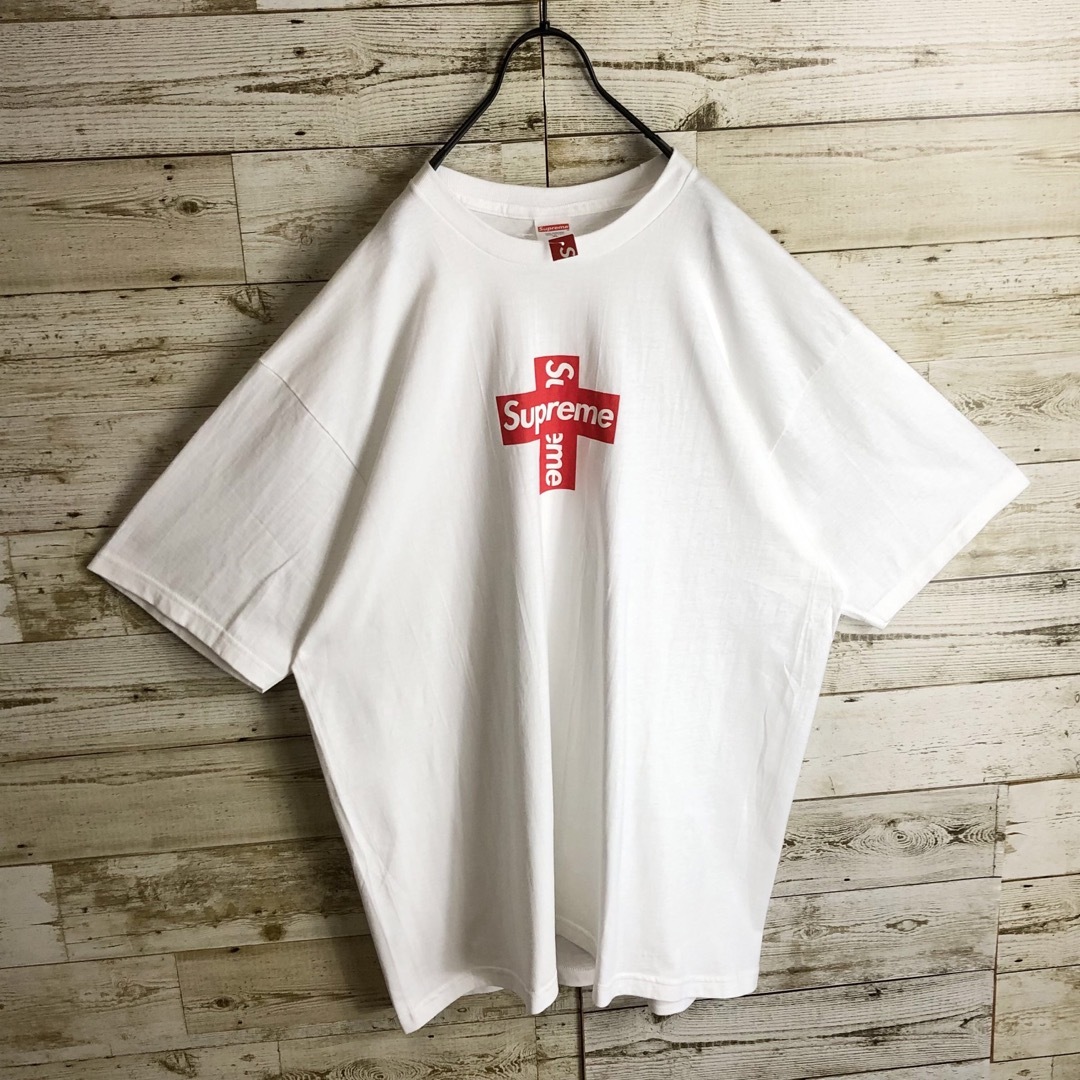 Supreme(シュプリーム)の未使用タグ付き Supreme シュプリーム tシャツ クロスボックスロゴ入り メンズのトップス(Tシャツ/カットソー(半袖/袖なし))の商品写真