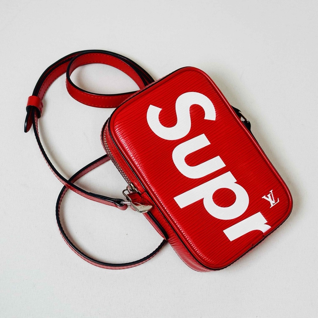 LOUIS VUITTON(ルイヴィトン)のSupreme×Louis vitton ショルダーバッグ　極美品　至極の逸品✨ メンズのバッグ(ショルダーバッグ)の商品写真
