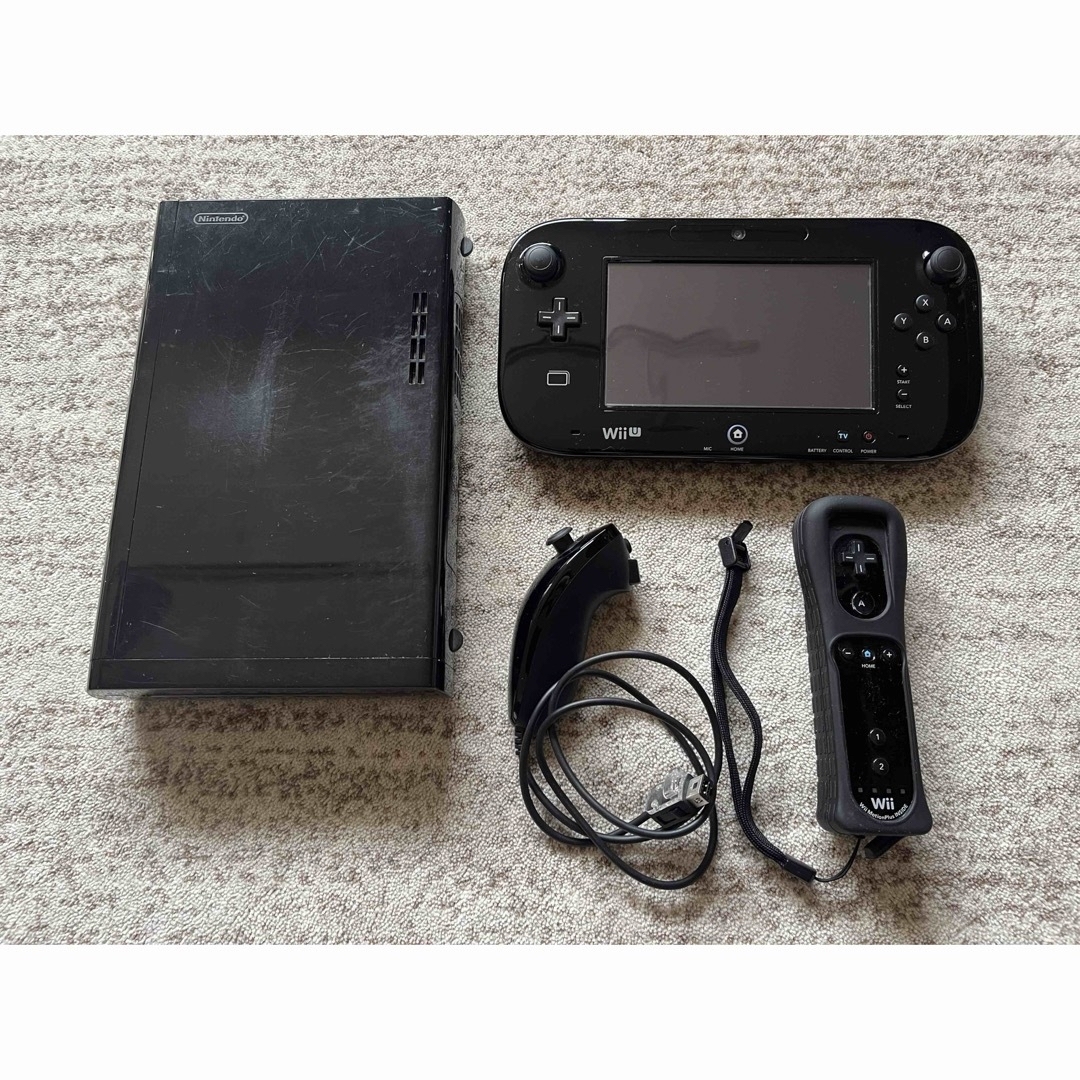 Wii U - 【Wii U 本体】欠品無/同梱ソフト有 ファミリー Wii U - 【Wii U 本体】欠品無/同梱ソフト有 ファミリー