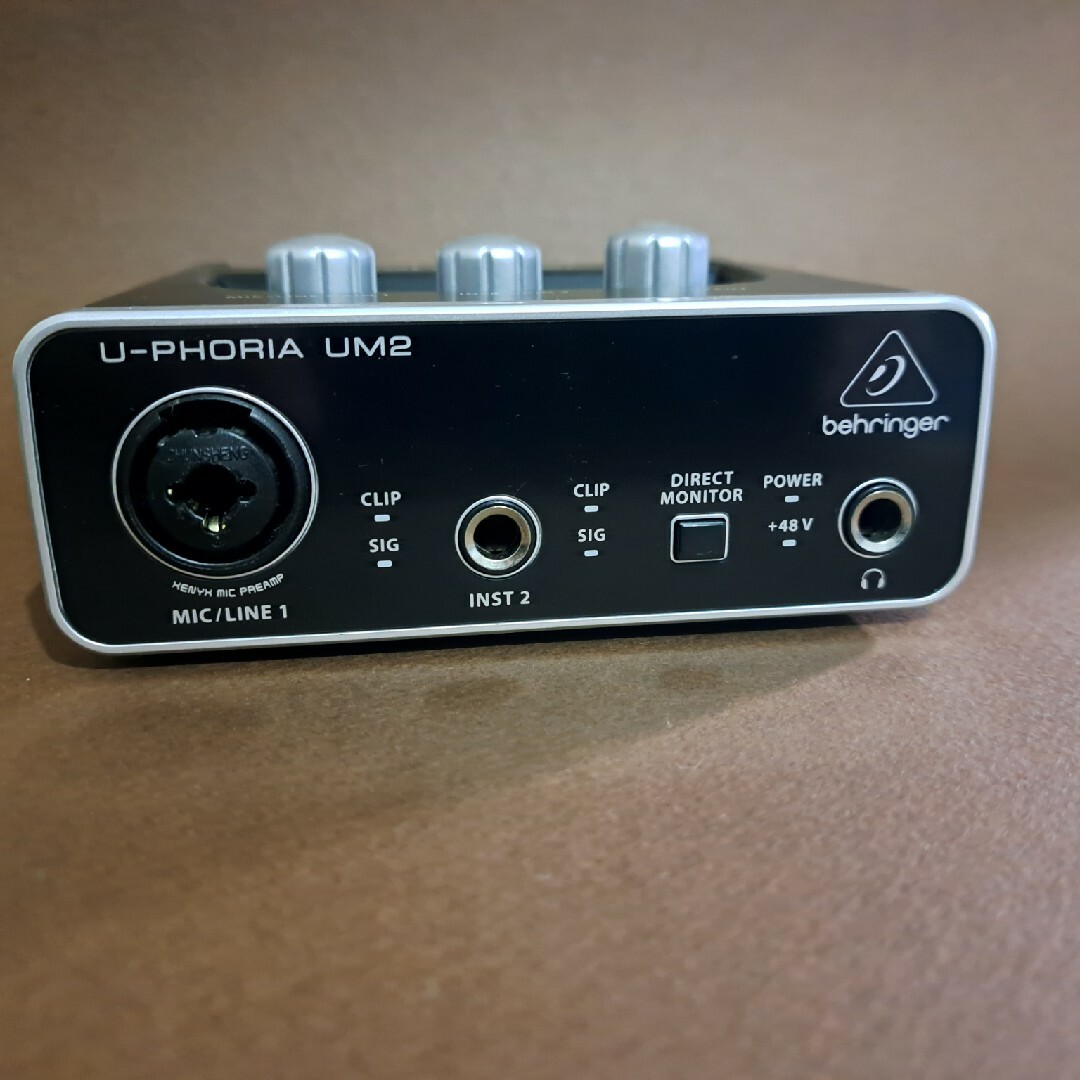 【中古】BEHRINGER UM2 USBオーディオインターフェイス 楽器のDTM/DAW(オーディオインターフェイス)の商品写真