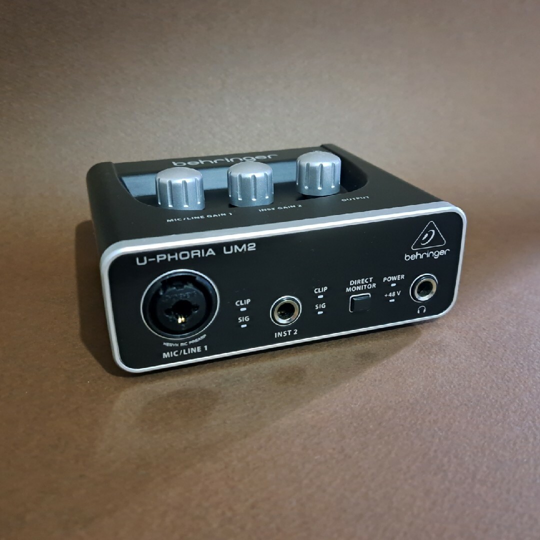 【中古】BEHRINGER UM2 USBオーディオインターフェイス 楽器のDTM/DAW(オーディオインターフェイス)の商品写真