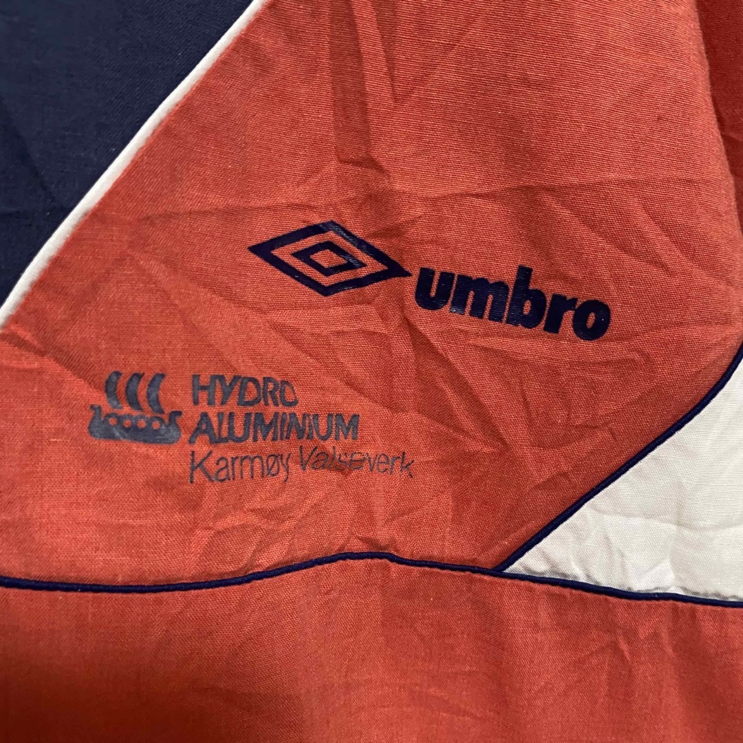 UMBRO(アンブロ)の90's UMBRO アンブロ　中綿ジャケット　ブルゾン　ワンポイントロゴ メンズのジャケット/アウター(ブルゾン)の商品写真