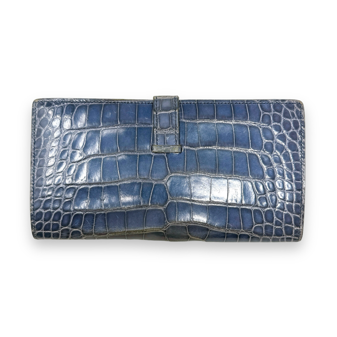 Hermes(エルメス)のエルメス クロコダイル アリゲーター ベアンスフレ 長財布 ブルー 青 ブランド レディースのファッション小物(財布)の商品写真