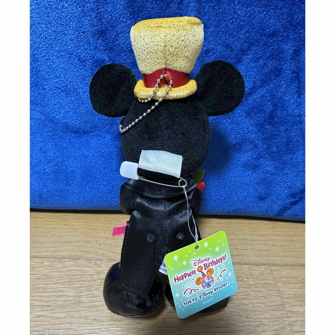 Disney(ディズニー)のミッキー　誕生日　ぬいぐるみバッヂ エンタメ/ホビーのおもちゃ/ぬいぐるみ(キャラクターグッズ)の商品写真