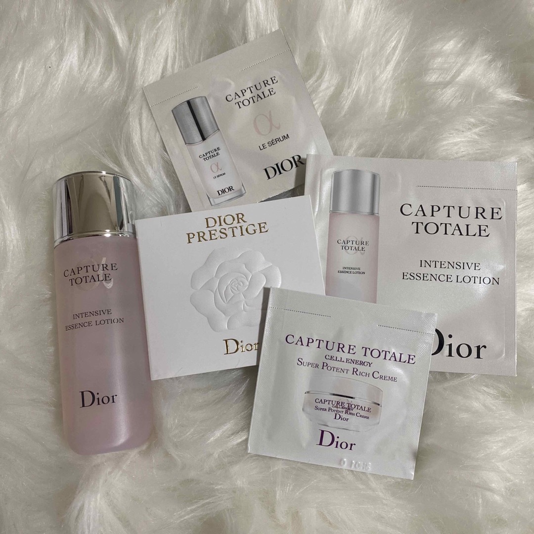 Christian Dior(クリスチャンディオール)のDior　カプチュールトータルインテンシブエッセンスローション　50ml コスメ/美容のスキンケア/基礎化粧品(化粧水/ローション)の商品写真