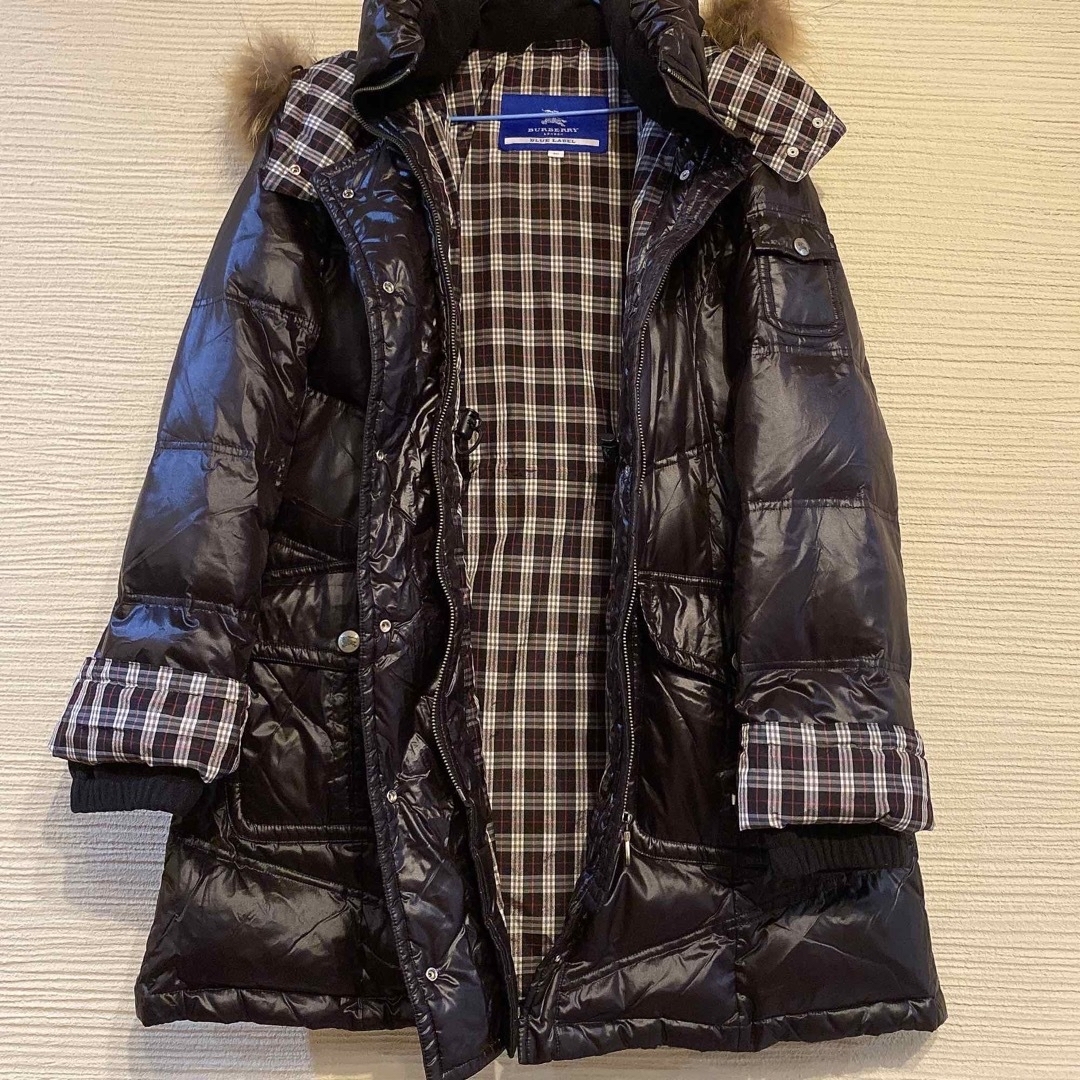 BURBERRY BLUE LABEL(バーバリーブルーレーベル)のBURBERRY BLUE LABEL ダウン レディースのジャケット/アウター(ダウンコート)の商品写真