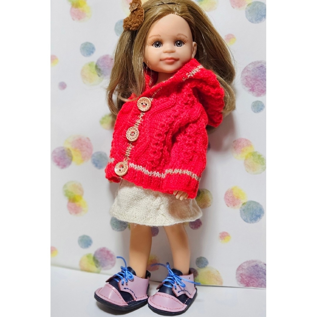 パオラレイナ　ハンドメイド　模様編みのニットアウター ハンドメイドのぬいぐるみ/人形(その他)の商品写真