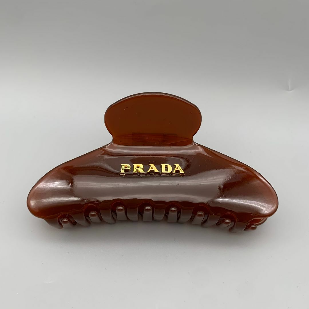 PRADA(プラダ)の特価！新品未使用　プラダヘアクリップ　PRADA　ヘアクリップ　10.5ｃｍ レディースのヘアアクセサリー(バレッタ/ヘアクリップ)の商品写真