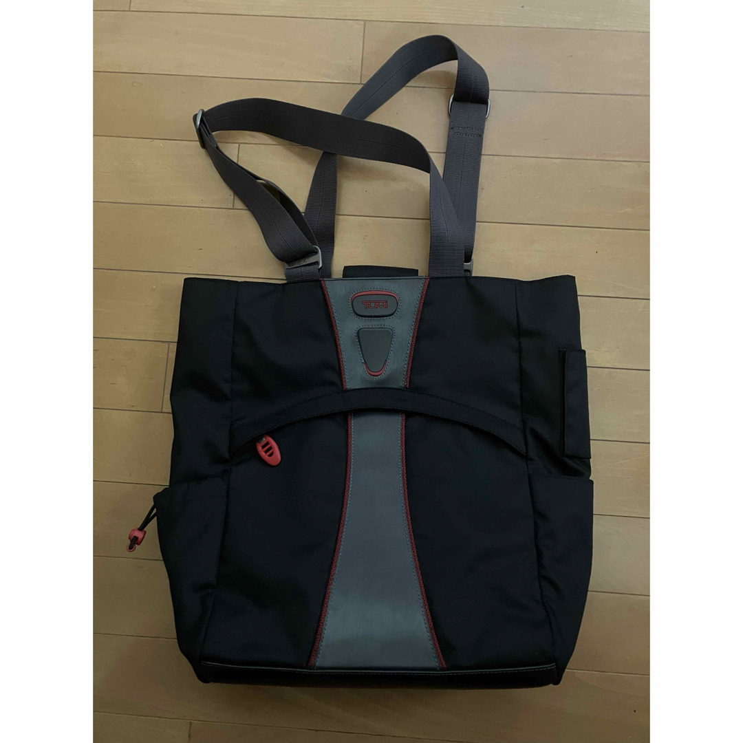 TUMI - 【ほぼ新品】TUMI トヨタオーリス 限定コラボ ビジネストート