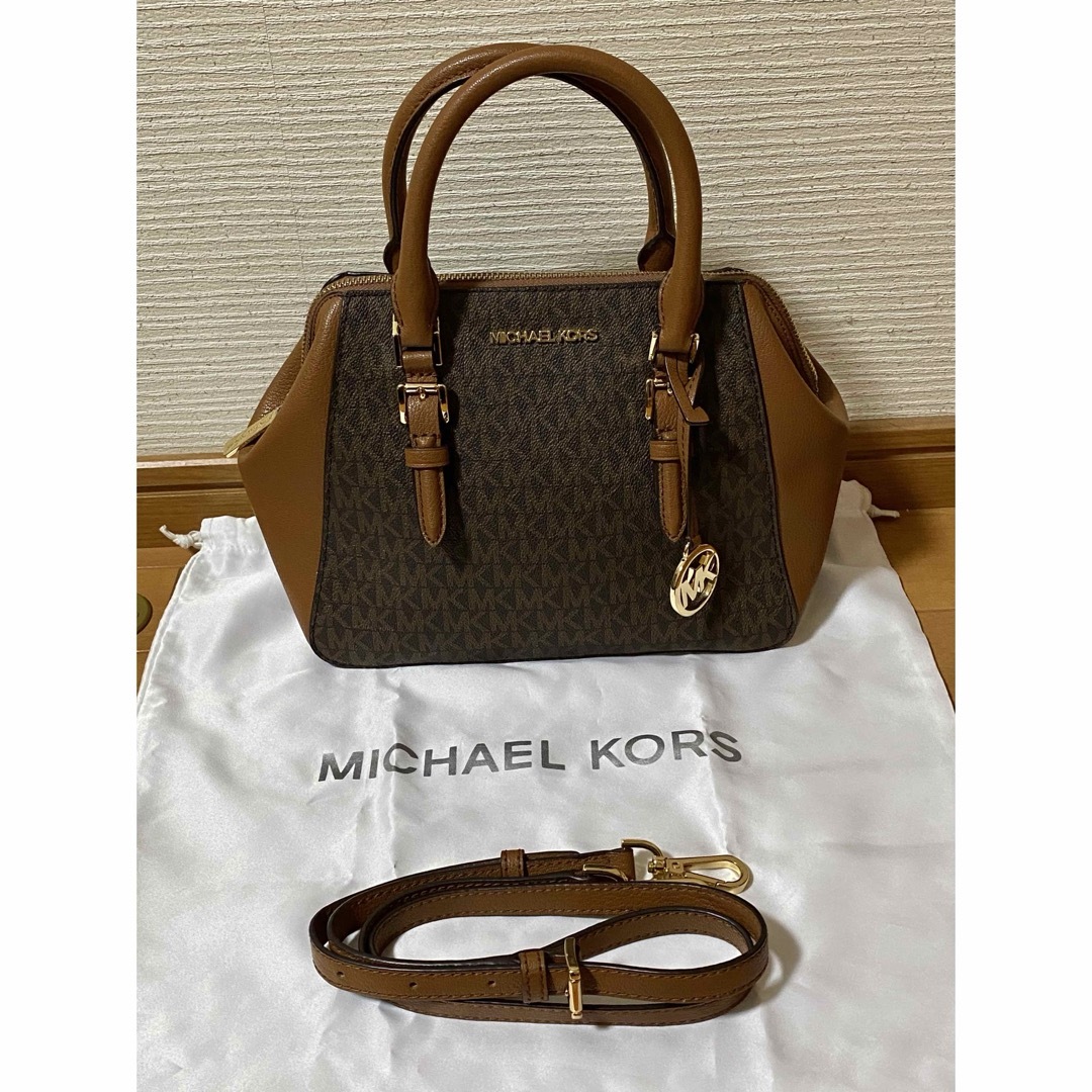 Michael Kors(マイケルコース)のお値下げ！美品　MICHAEL KORS マイケルコース　2way バッグ レディースのバッグ(ショルダーバッグ)の商品写真