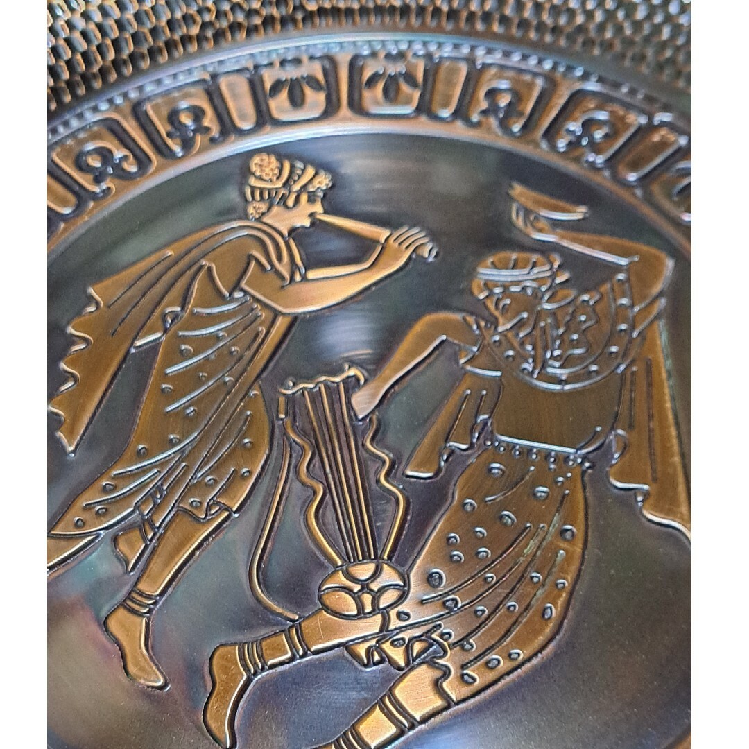 エヴァンジル お盆  トレー  アンティーク  鉄製 直径35cm エンタメ/ホビーの美術品/アンティーク(漆芸)の商品写真