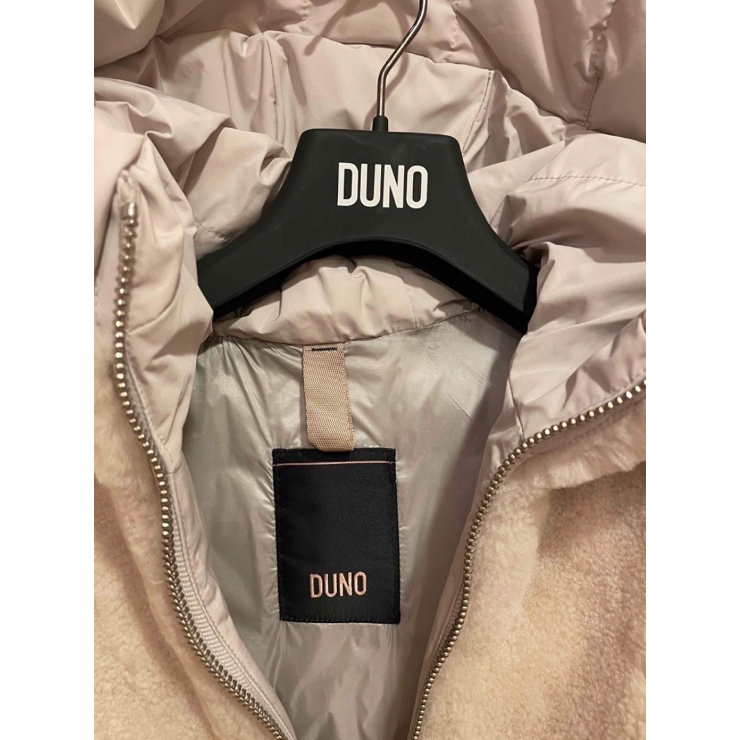 DUNO(デュノ)のDUNO デュノ　ムートン切り替えダウンコート　新品未使用 レディースのジャケット/アウター(ダウンコート)の商品写真