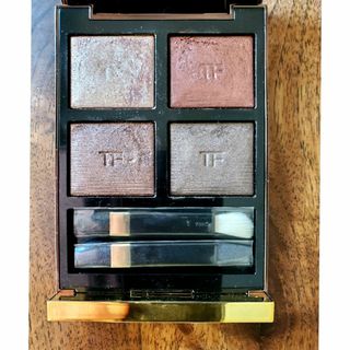 トムフォードビューティ(TOM FORD BEAUTY)のトムフォード アイカラークォード 03A ボディ ヒート(アイシャドウ)