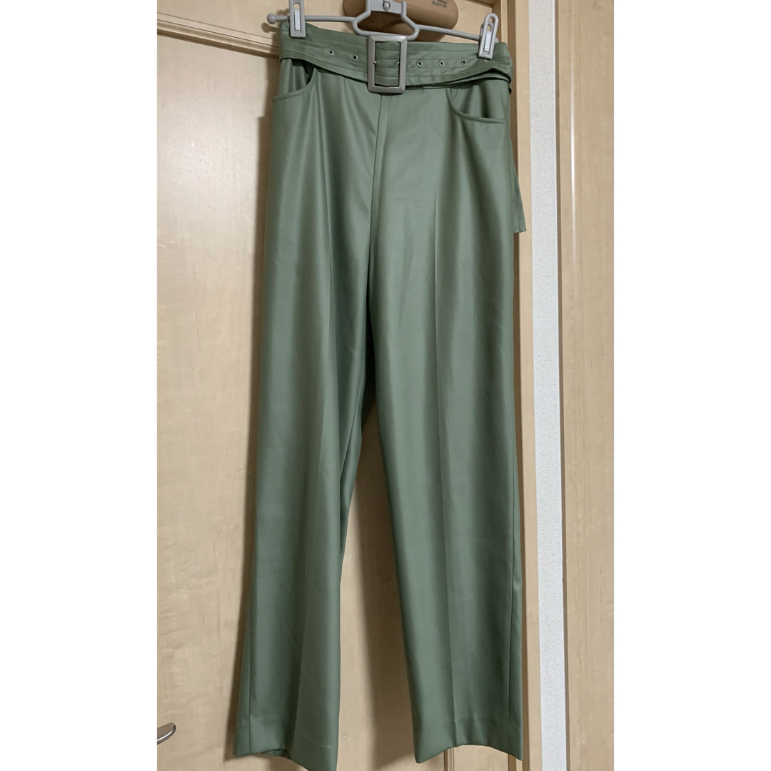 Ameri VINTAGE(アメリヴィンテージ)の訳あり AMER EASY BUDDY PANTS ベルト付き税込16,500円 レディースのパンツ(カジュアルパンツ)の商品写真