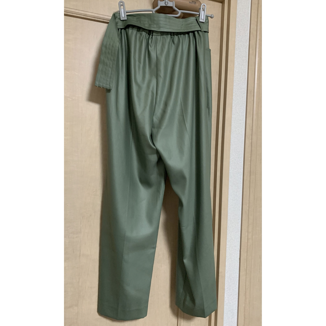 Ameri VINTAGE(アメリヴィンテージ)の訳あり AMER EASY BUDDY PANTS ベルト付き税込16,500円 レディースのパンツ(カジュアルパンツ)の商品写真