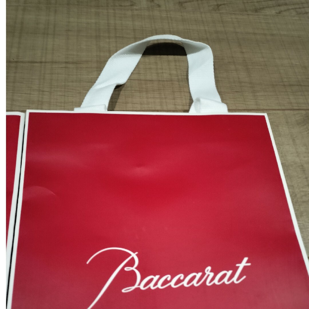 Baccarat(バカラ)の新品　未使用　バカラ専用紙袋 レディースのバッグ(ショップ袋)の商品写真