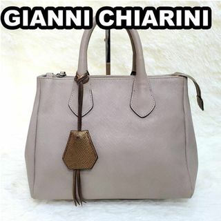 ジャンニキャリーニ(GIANNI CHIARINI)のジャンニキャリーニ　サファイアーノ　レザー　チャーム　タッセル　イタリア製(ハンドバッグ)