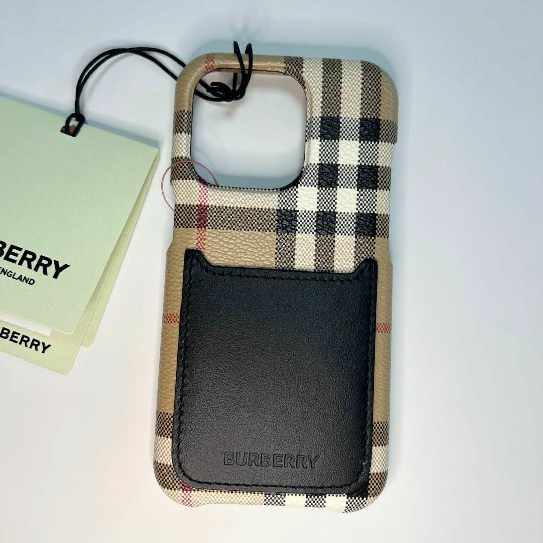 BURBERRY(バーバリー)のBurberry チェック＆レザー iPhone14Pro ケース スマホ/家電/カメラのスマホアクセサリー(iPhoneケース)の商品写真