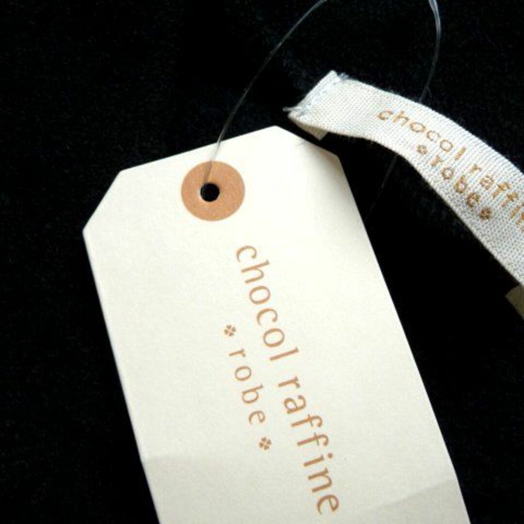 chocol raffine robe(ショコラフィネローブ)の新品 定価4389円 chocol raffine robe 太Vネックカット  レディースのワンピース(ひざ丈ワンピース)の商品写真