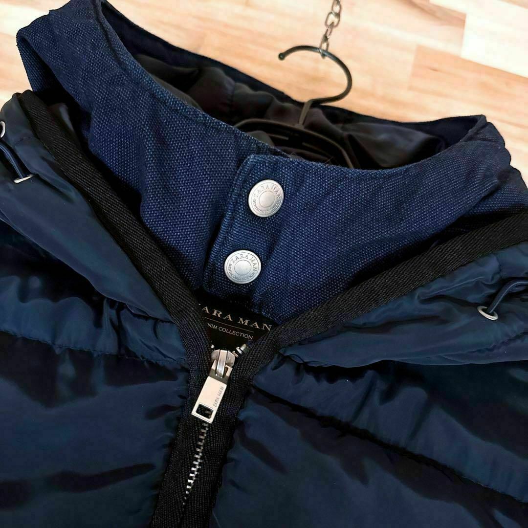 ZARA(ザラ)の【ザラマン】デニム キルティング ダウンジャケット フード XL 紺ネイビー×銀 メンズのジャケット/アウター(ダウンジャケット)の商品写真