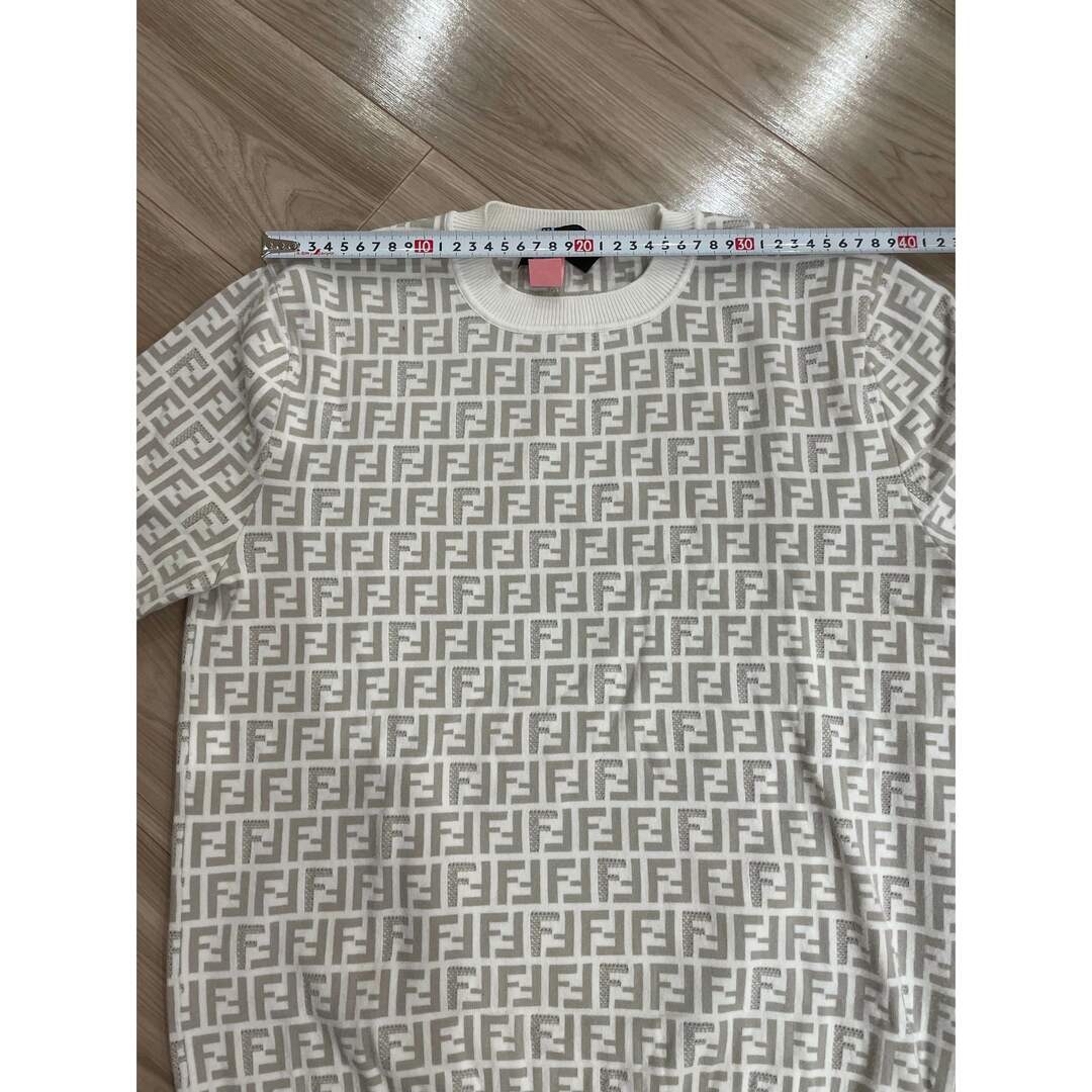 FENDI(フェンディ)のフェンディ　メンズニット メンズのトップス(Tシャツ/カットソー(半袖/袖なし))の商品写真