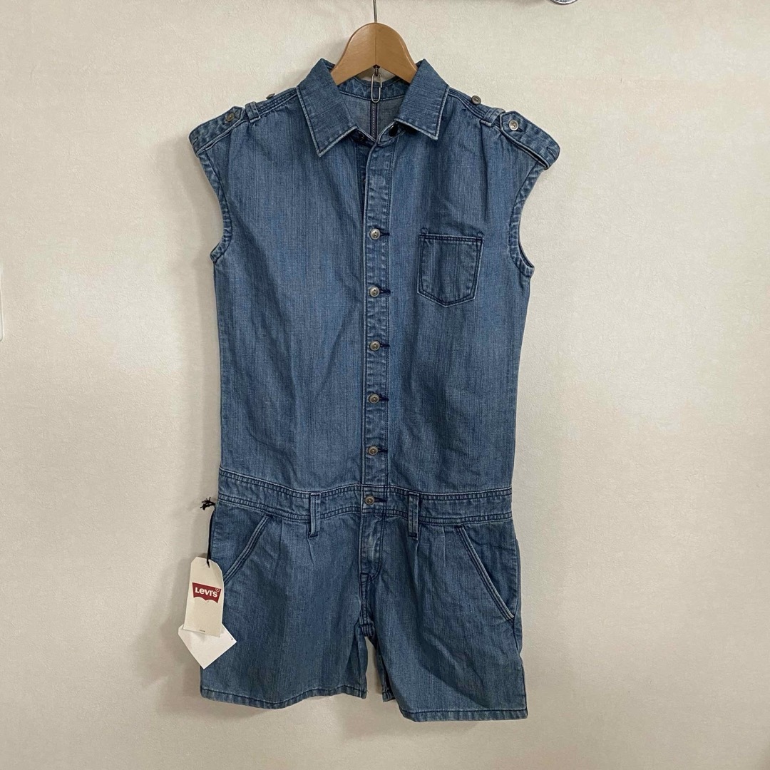 Levi's(リーバイス)の新品　リーバイス　デニム　つなぎ　オールインワン　S レディースのパンツ(オールインワン)の商品写真