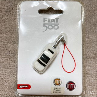 FIAT500 ストラップ　海外モーターショー購入　フィアット(ノベルティグッズ)