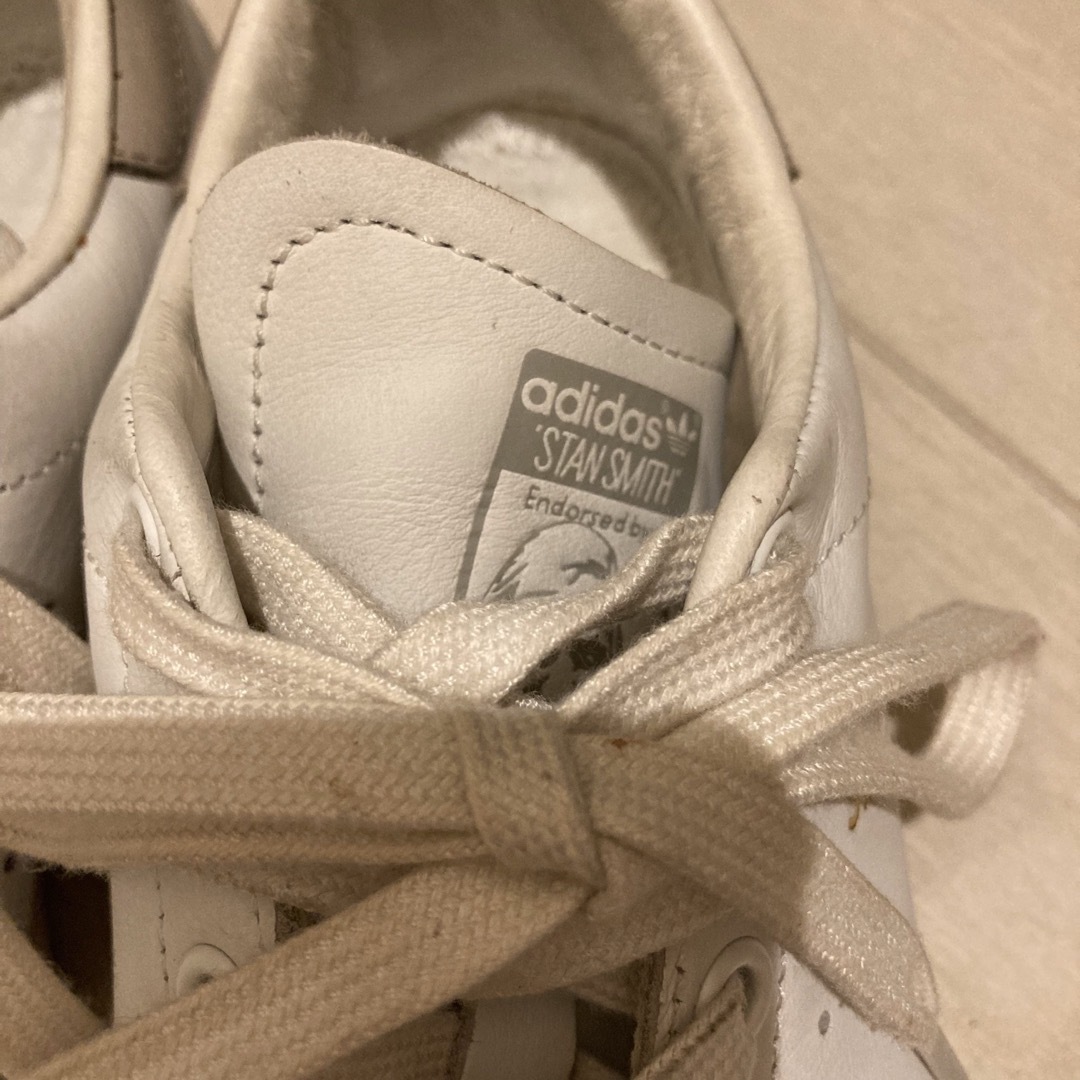 adidas(アディダス)のスタンスミス 23cm グレー レディースの靴/シューズ(スニーカー)の商品写真