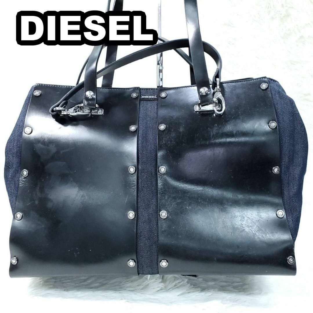 DIESEL(ディーゼル)のディーゼル　激レア　デニム　トート　ハンド　2way　ロゴ　スタッズ レディースのバッグ(トートバッグ)の商品写真