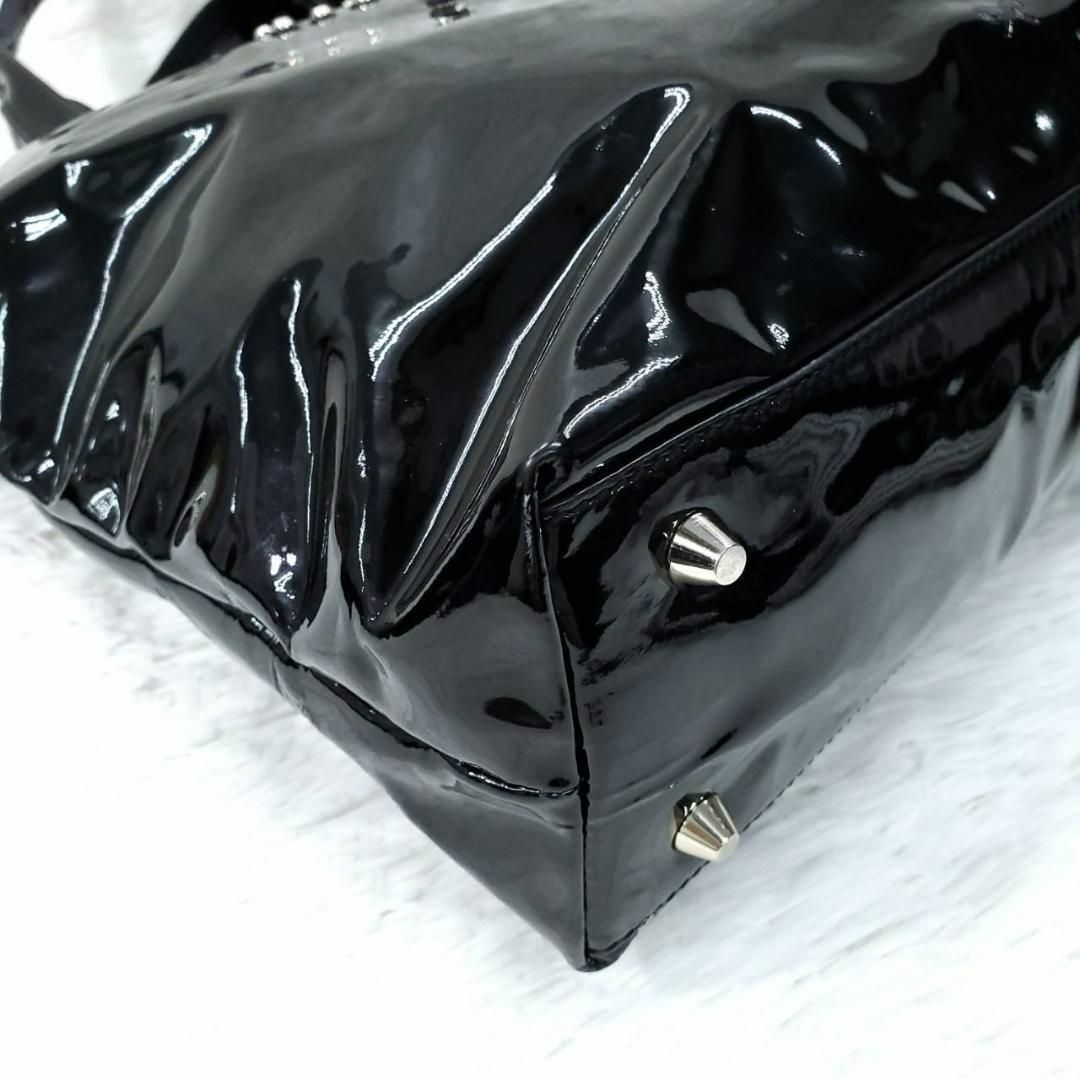 ANYA HINDMARCH(アニヤハインドマーチ)のアニヤハインドマーチ　ニーソン　定価11万円　スタッズ　リボン　2way　保存袋 レディースのバッグ(トートバッグ)の商品写真