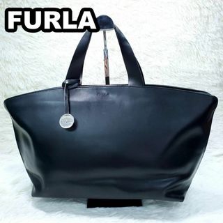 フルラ(Furla)のフルラ　トートバック　ブラック　チャーム　オールレザー　舟形　本革(トートバッグ)