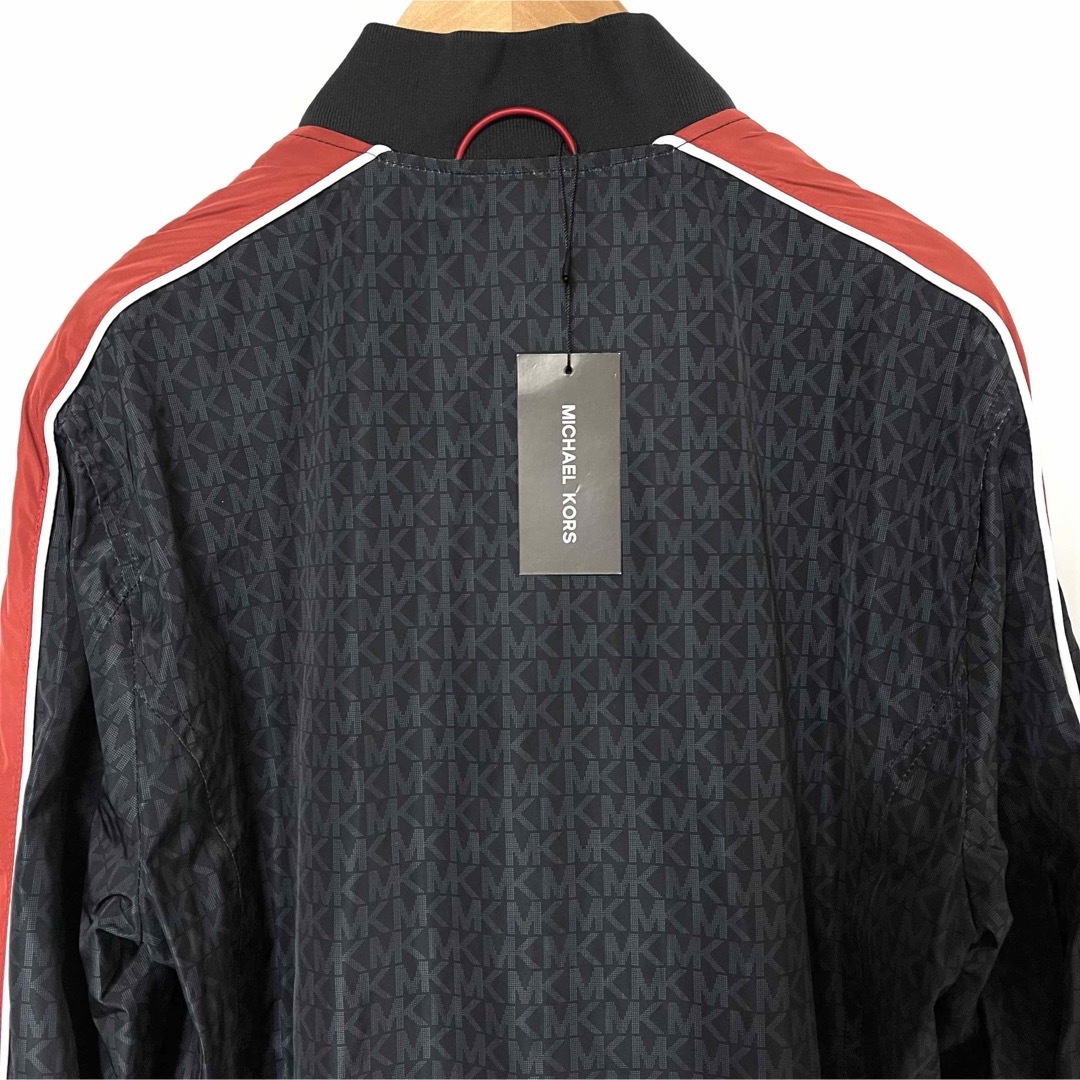 Michael Kors(マイケルコース)のタグ付き MICHAEL KORS スリーブストライプ ボマージャケット　S メンズのジャケット/アウター(ナイロンジャケット)の商品写真