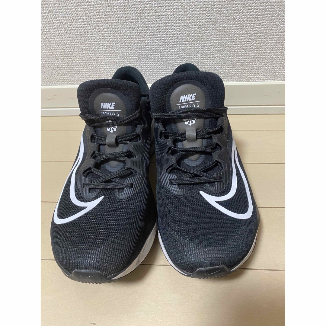 NIKE(ナイキ)の【NIKE】ZOOM FLY 5  “BLACK WHITE” (27cm) スポーツ/アウトドアのランニング(シューズ)の商品写真