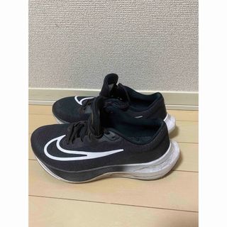 ナイキ(NIKE)の【NIKE】ZOOM FLY 5  “BLACK WHITE” (27cm)(シューズ)