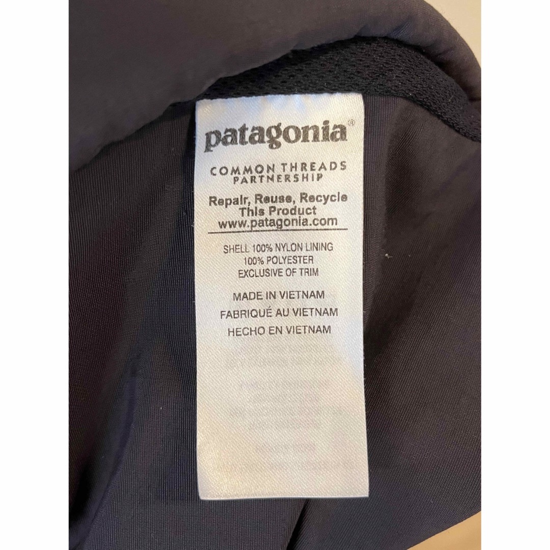 patagonia(パタゴニア)のPatagonia デズロンジャケット XS 黒 メンズのジャケット/アウター(マウンテンパーカー)の商品写真