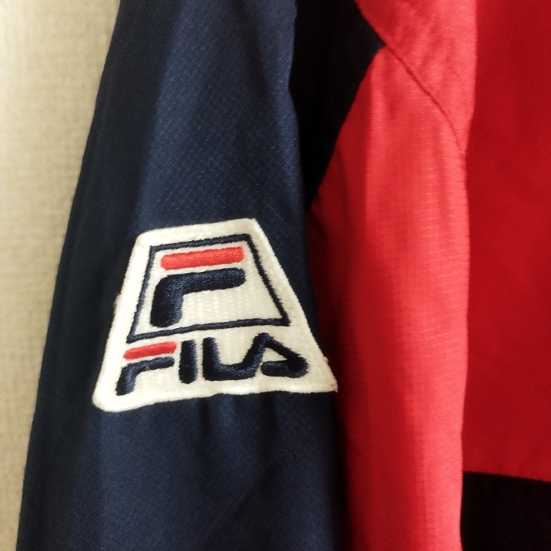 FILA(フィラ)のFILA フィラ ハーフジップ 刺繍ロゴ マルチカラー USA ナイロン メンズのジャケット/アウター(ナイロンジャケット)の商品写真