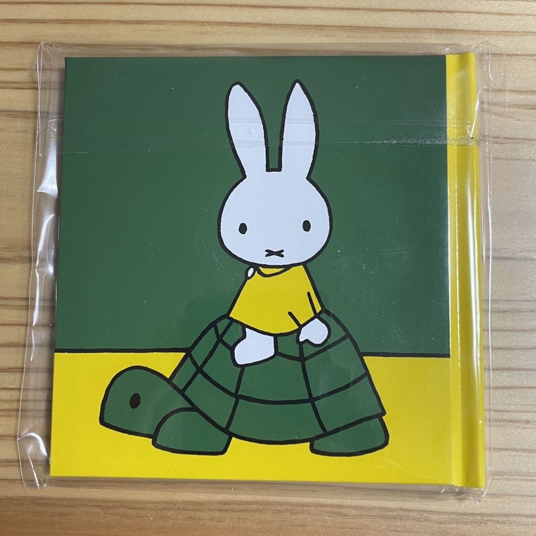 miffy(ミッフィー)のミッフィー　絵本ノート エンタメ/ホビーのおもちゃ/ぬいぐるみ(キャラクターグッズ)の商品写真