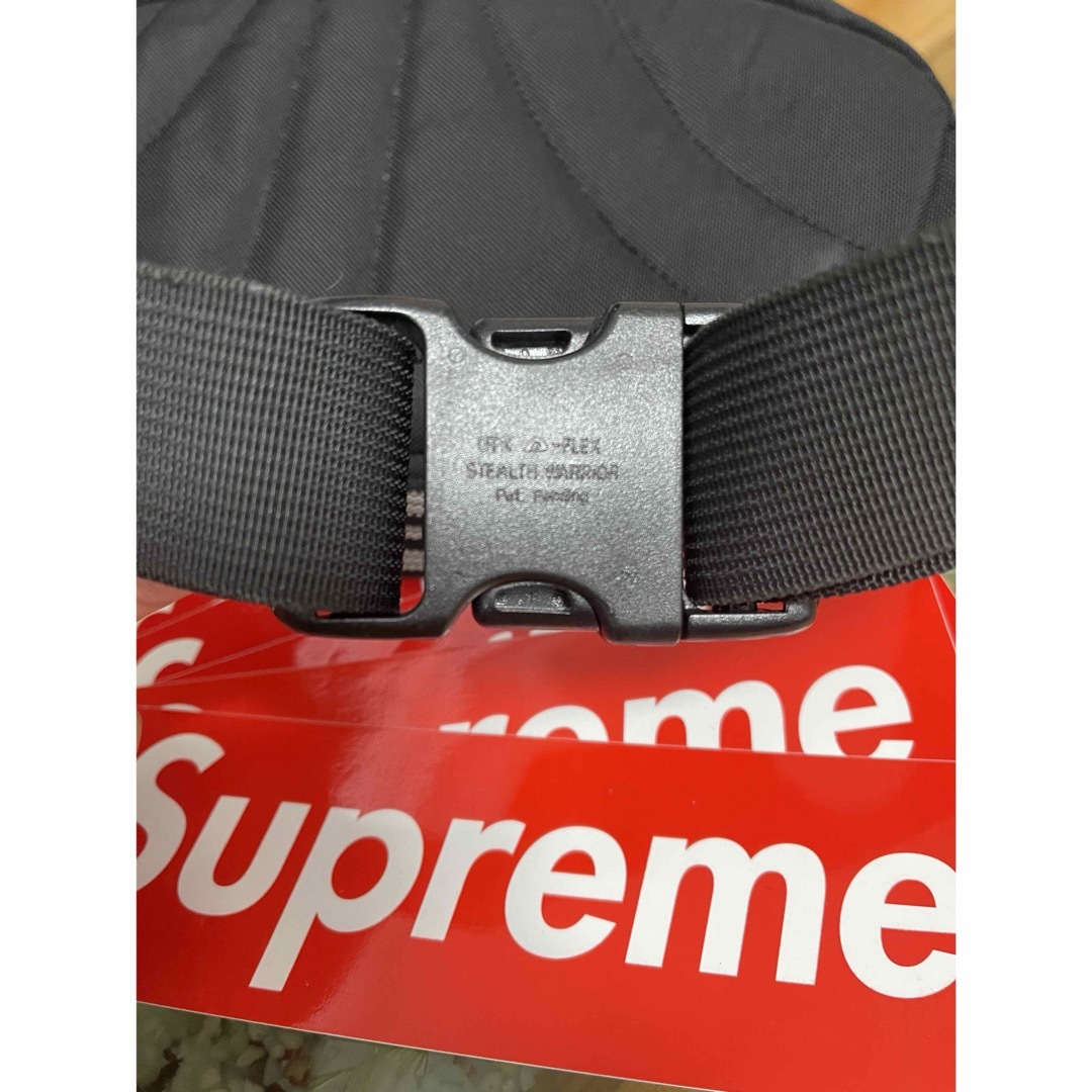 Supreme(シュプリーム)の正規品 supreme ウエストバック 18ss 大人気 メンズのバッグ(ボディーバッグ)の商品写真