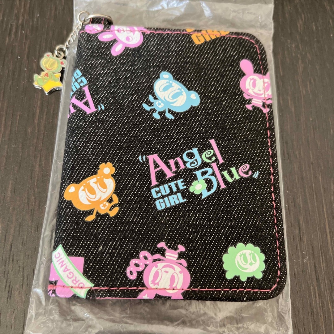 angelblue(エンジェルブルー)のエンジェルブルー　パスケース レディースのファッション小物(パスケース/IDカードホルダー)の商品写真