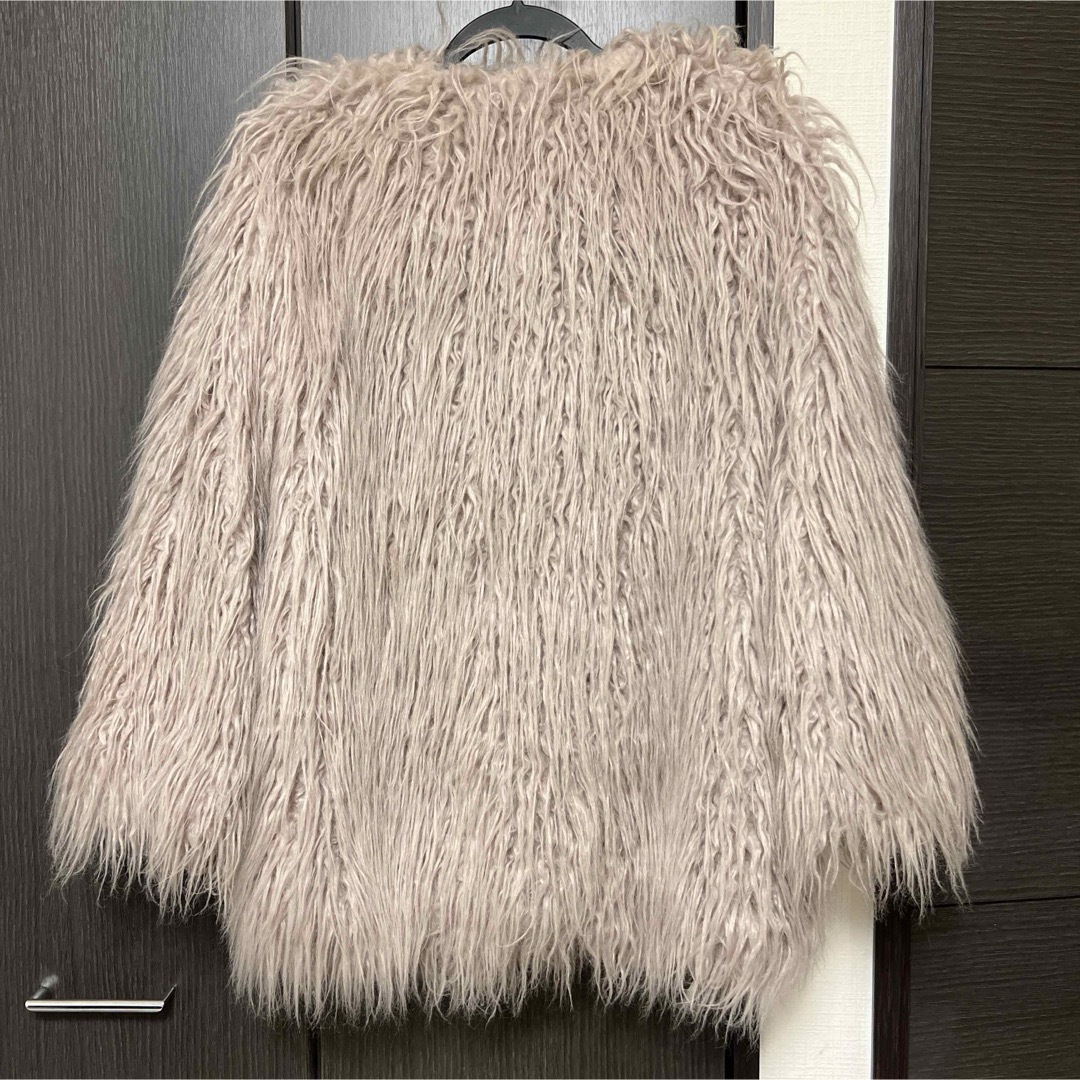 SNIDEL(スナイデル)のチベットラムファーライクコート　ファーコート　スナイデル レディースのジャケット/アウター(毛皮/ファーコート)の商品写真